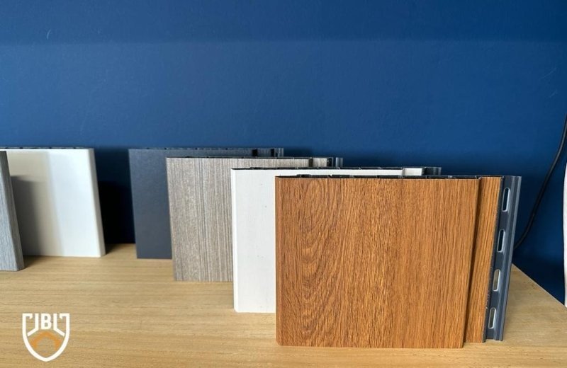 Maatwerk trappen jbl stacaravans 1