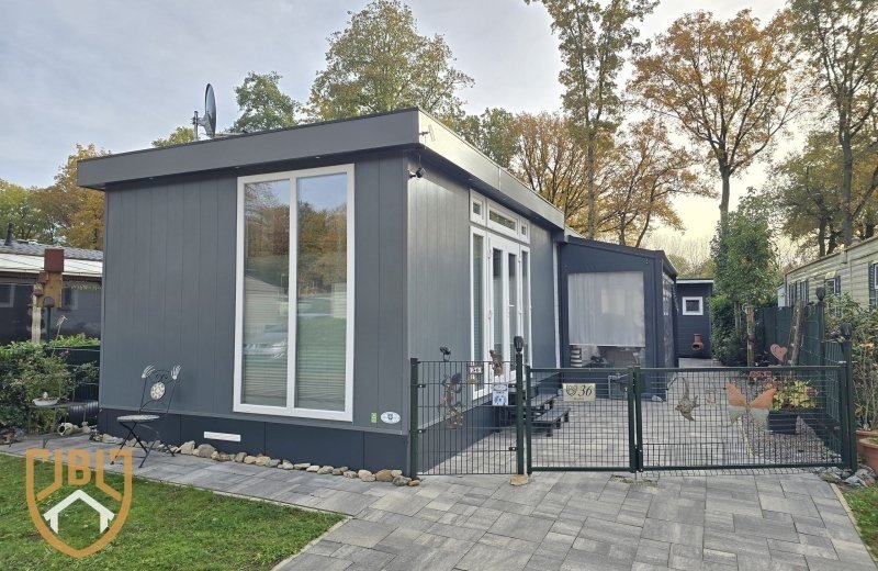 Chalet oder Wohnwagen mit Jahresplatz zu verkaufen – Chaletpark De Waterval, Limburg